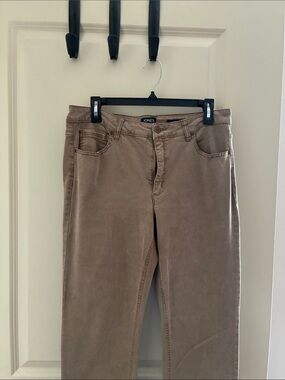 Jones New York Taupe Straight-Leg Jeans